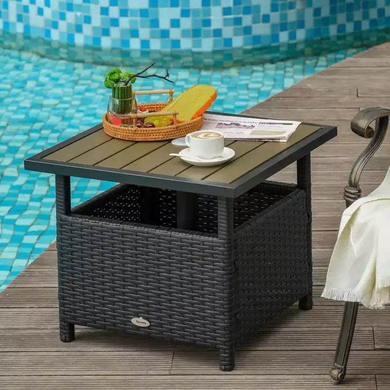 Tavolino da esterno in vimini rattan con foro per ombrellone, marrone/nero, 2 colori, 1 persona