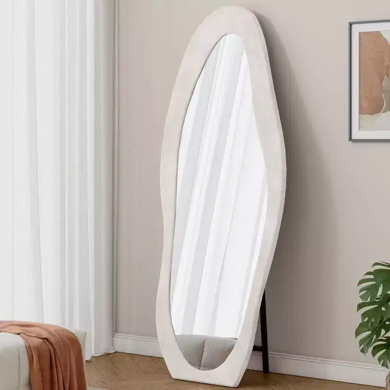 Specchio ondulato a figura intera nero/rosa antico/bianco – Cornice in velluto, da appoggio o da parete, per 1