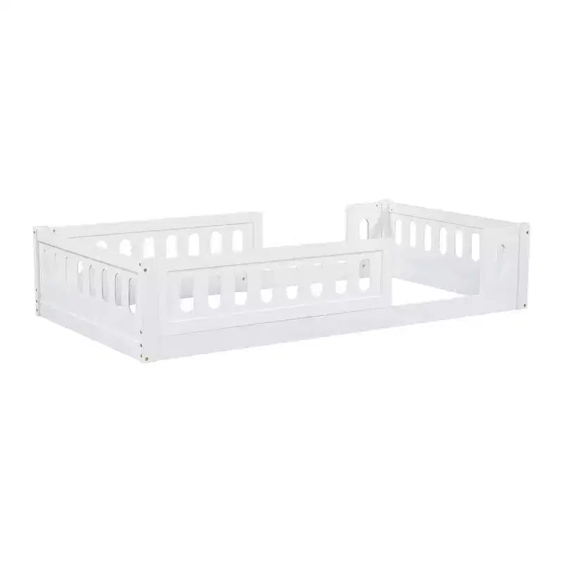 Letto a piattaforma basso per bambini gemello e matrimoniale naturale/bianco con recinzione semi-chiusa